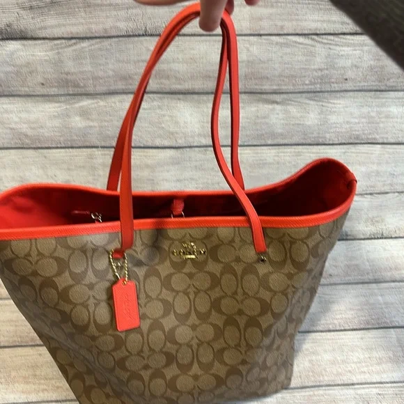 Large Coach Tote Bag - Picture 2 of 5